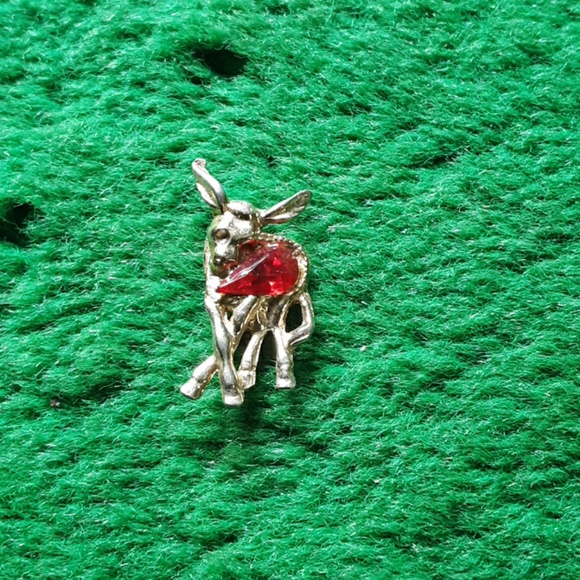 Donkey pin - Picture 1 of 1
